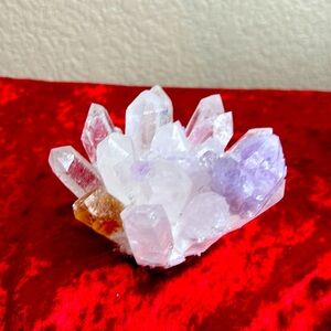 Beautiful crystal cluster with a touch of purple and brown colors. Healing. #8